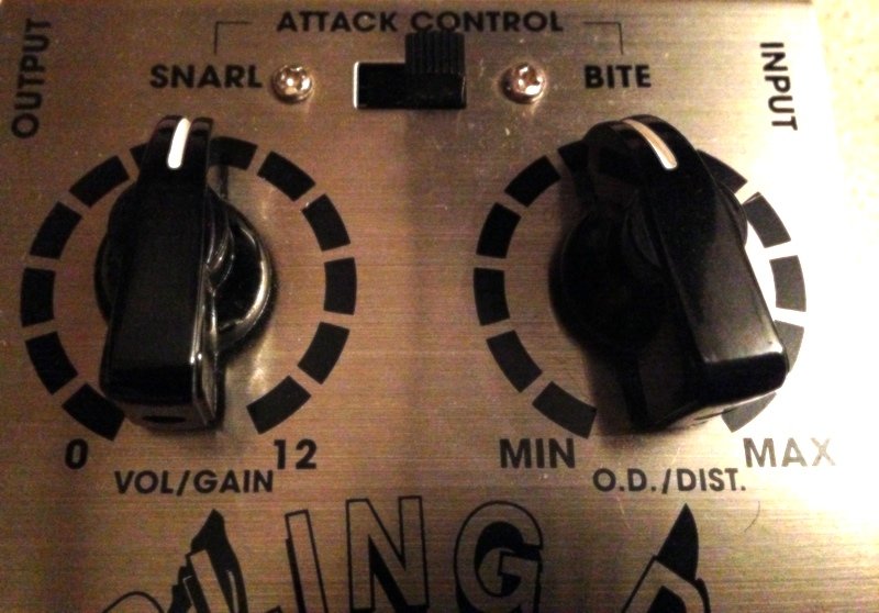 Snarling Dogs Black Dog Distortion Pedal